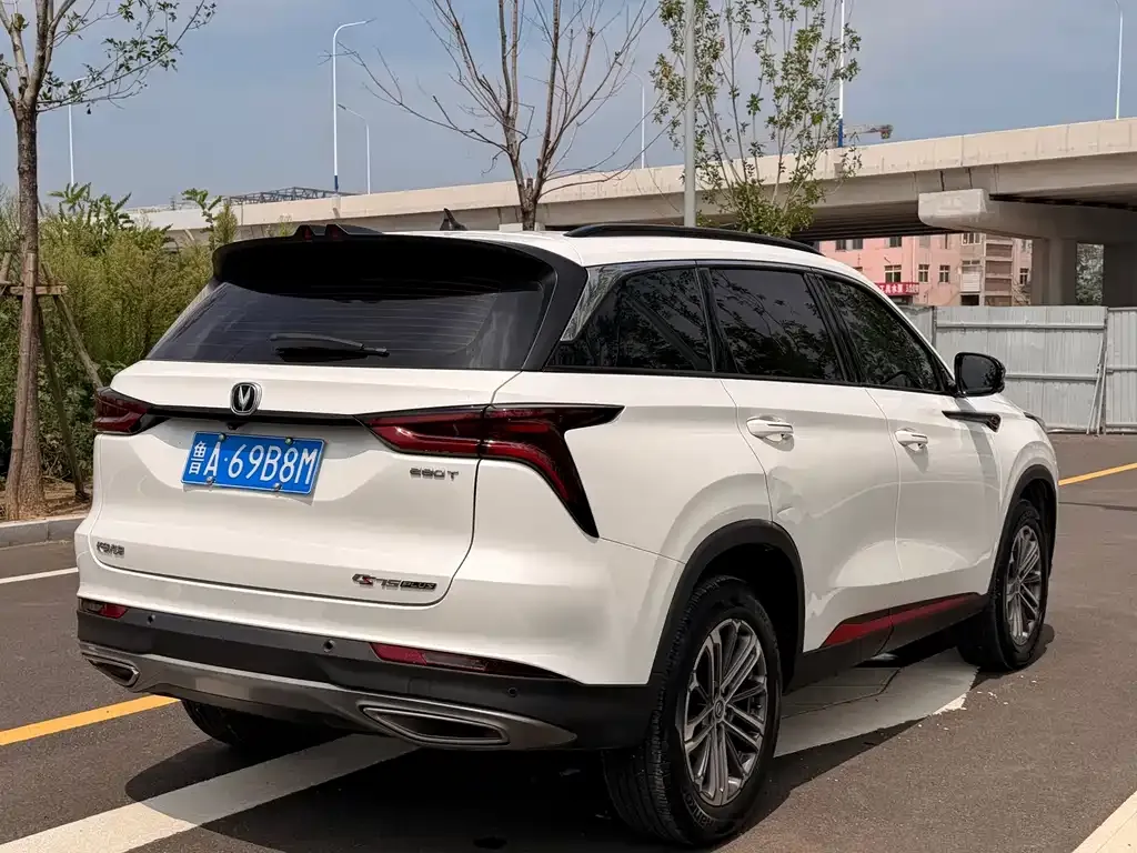 Changan CS75 — фото 2