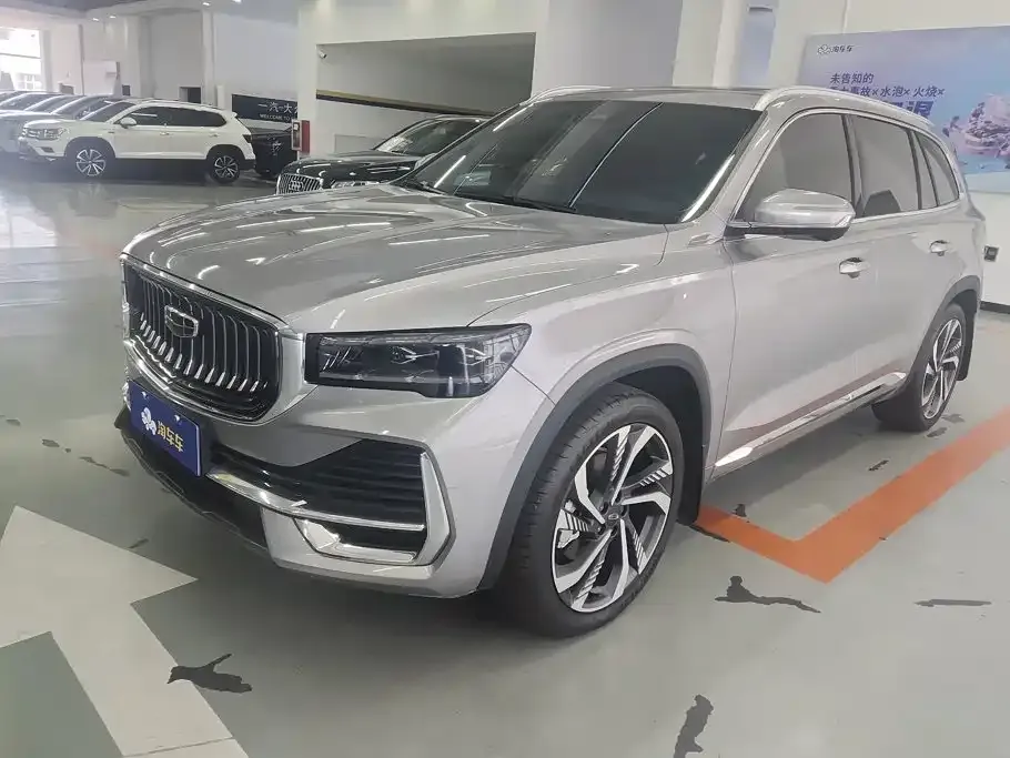 Geely Xingyue L — фото 1