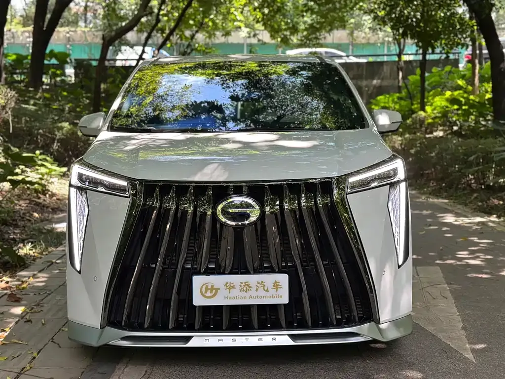 GAC Motor Trumpchi M8 — фото 3