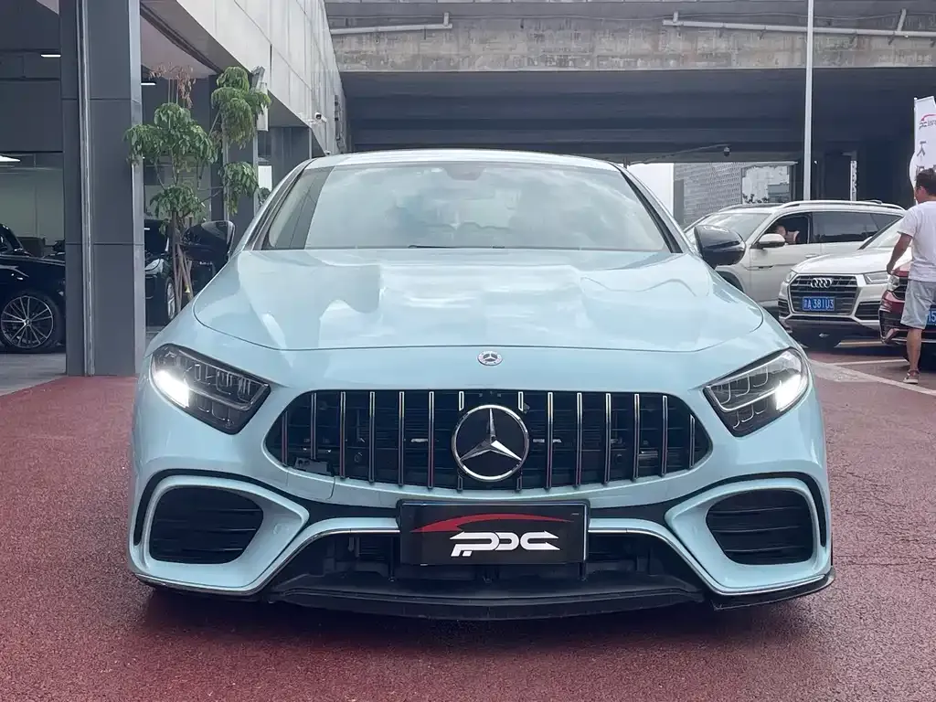 Mercedes-Benz CLS — фото 5