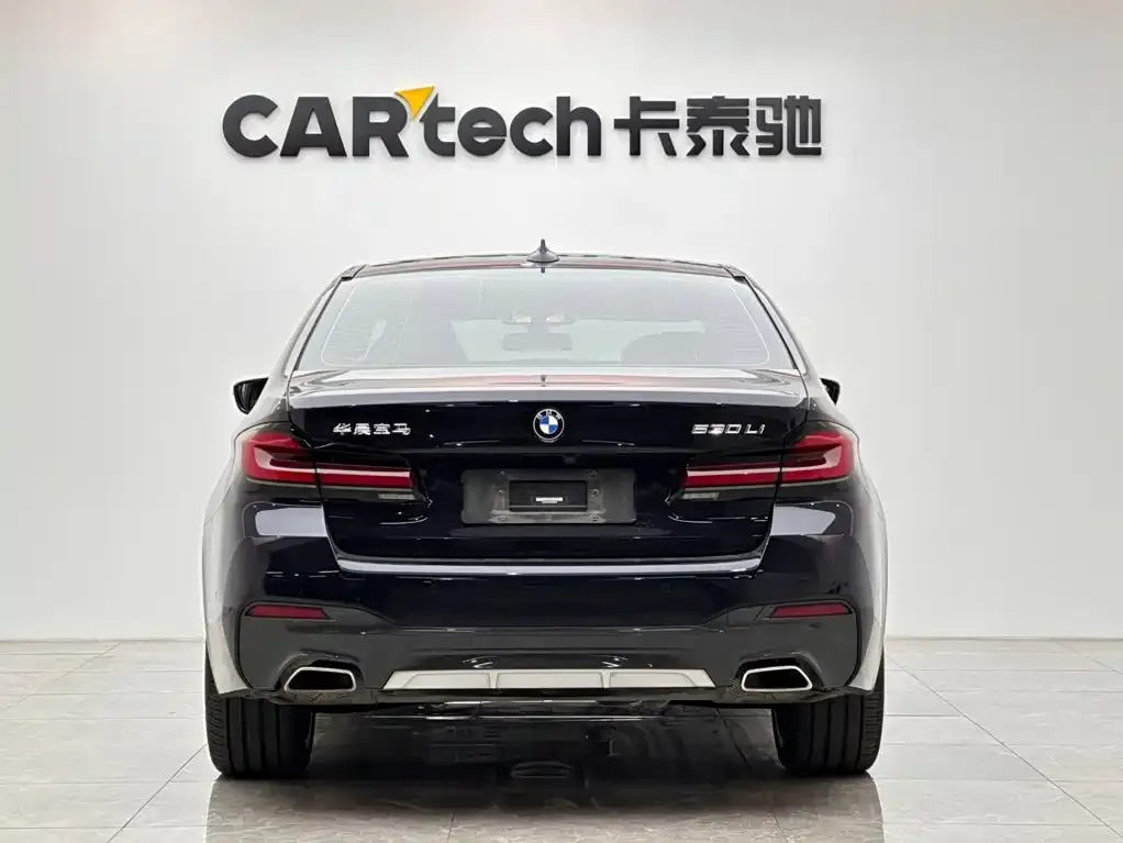 BMW 5 Series — фото 9