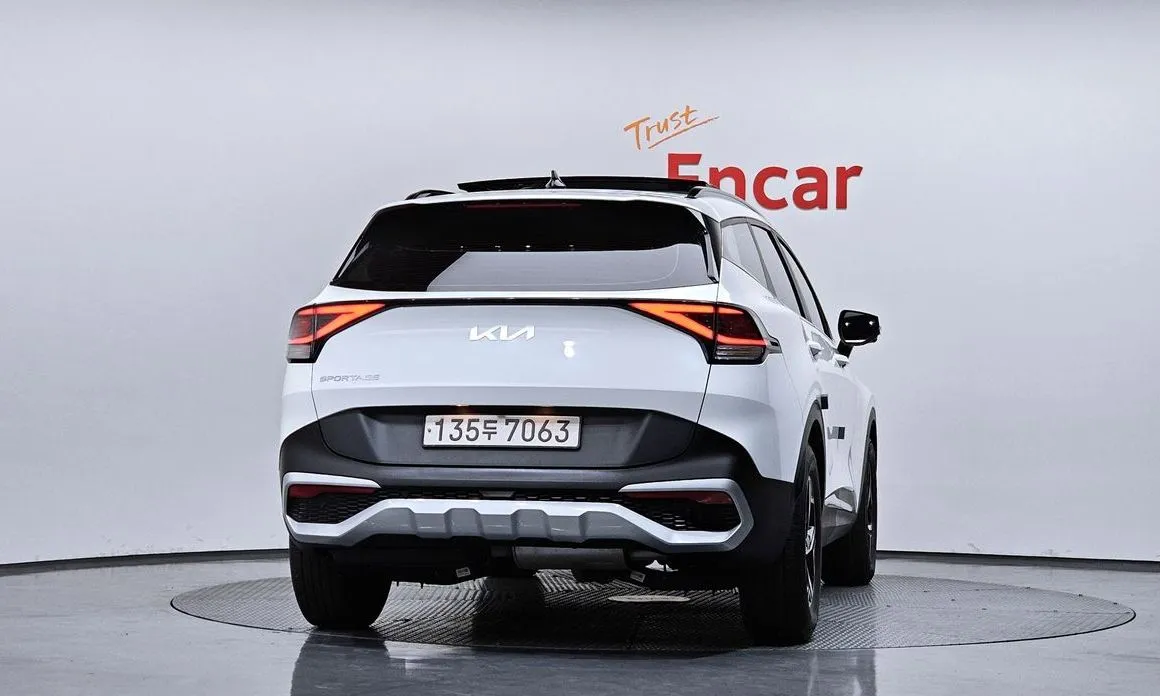 Kia Sportage — фото 6