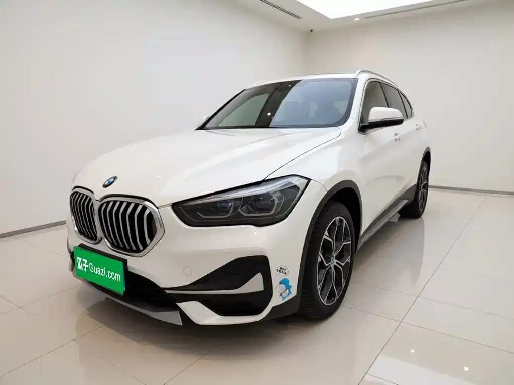 BMW X1 — фото 5