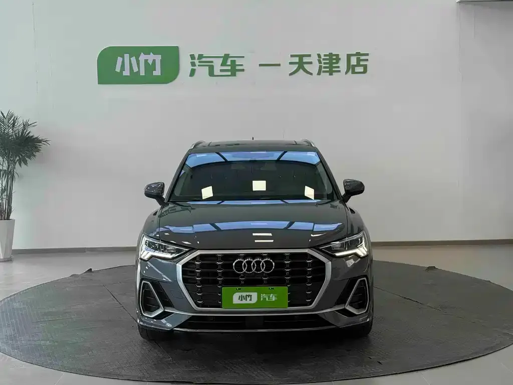 Audi Q3 — фото 3