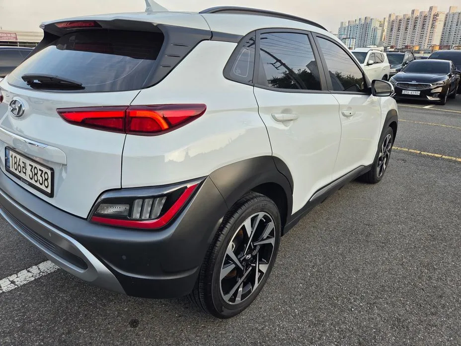 Hyundai Kona — фото 9