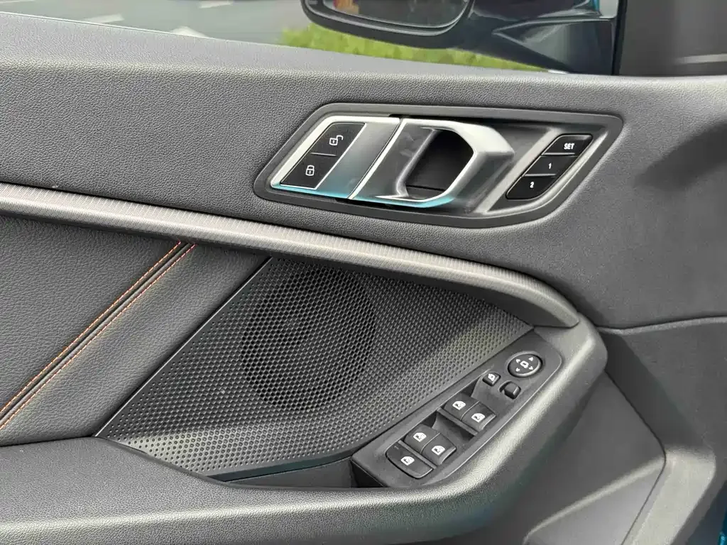 BMW 2 Series (Import) — фото 10