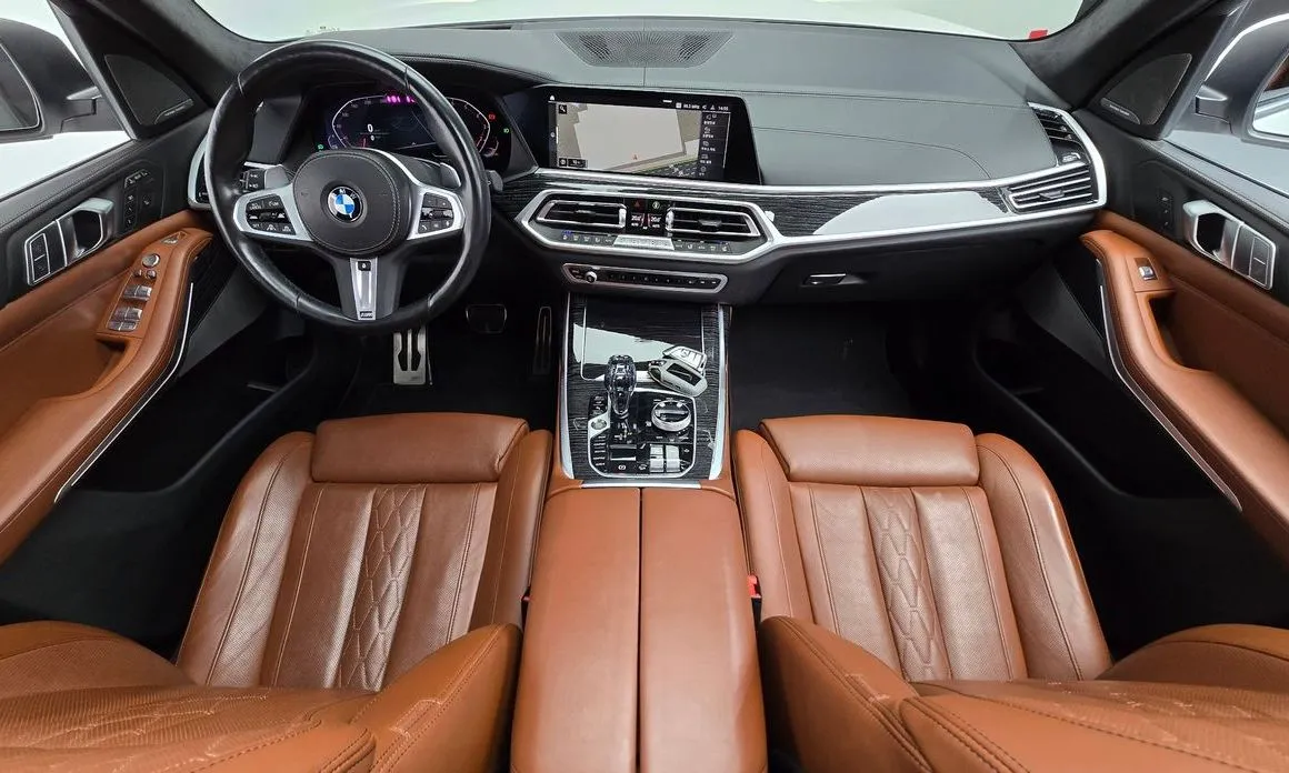BMW X7 — фото 10