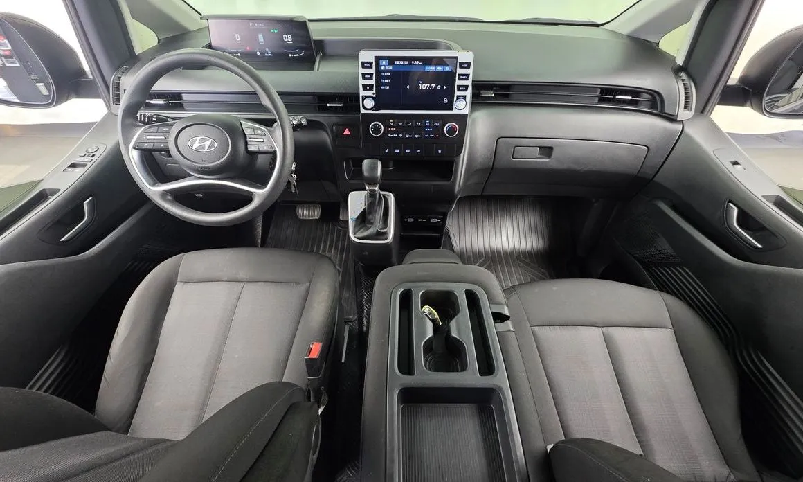 Hyundai Staria — фото 4