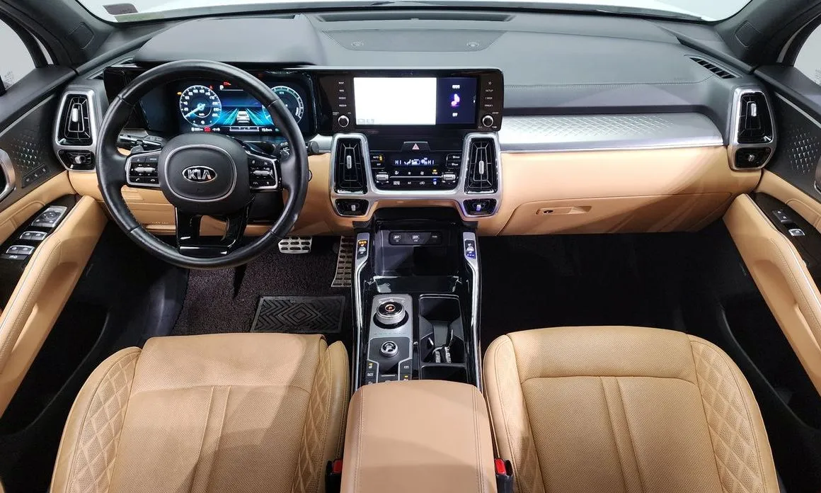 Kia Sorento — фото 9