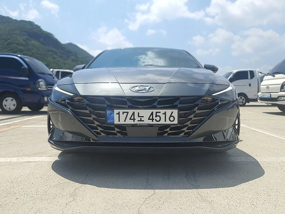 Hyundai AVANTE — фото 8