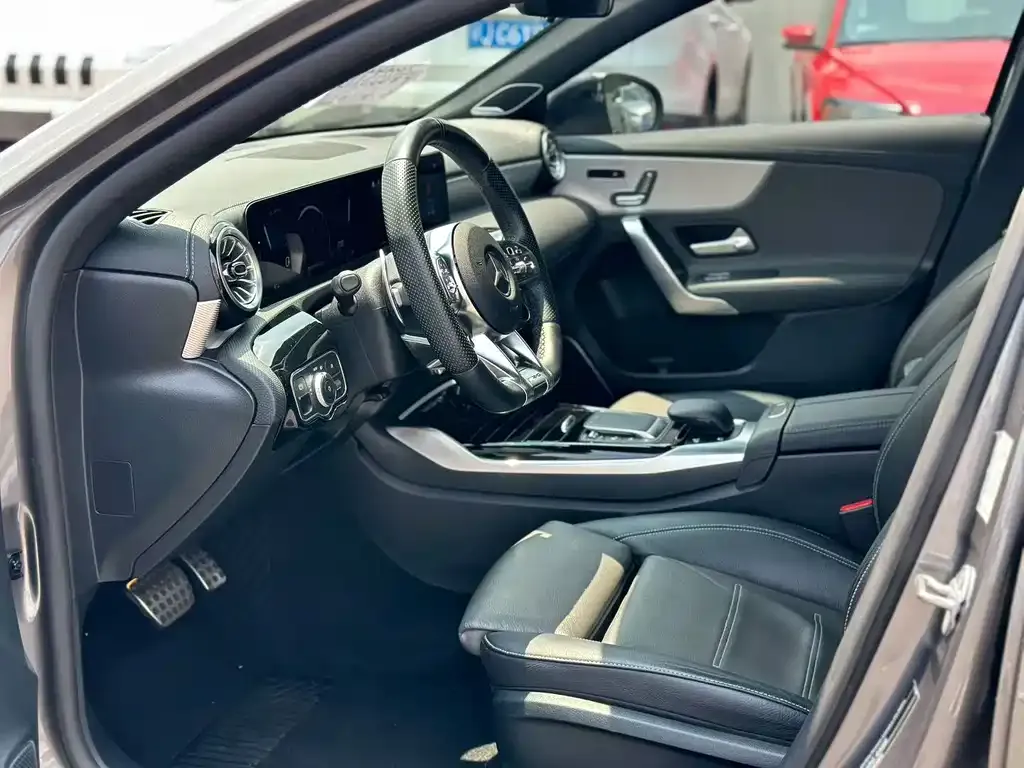 Mercedes-Benz A-Class AMG — фото 2