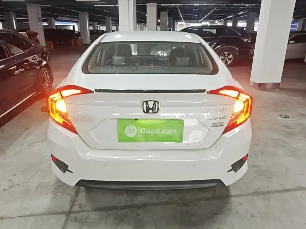 Honda Civic — фото 3
