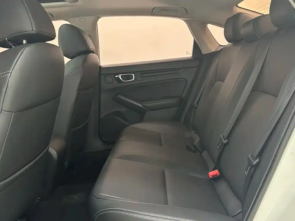 Honda Civic — фото 5