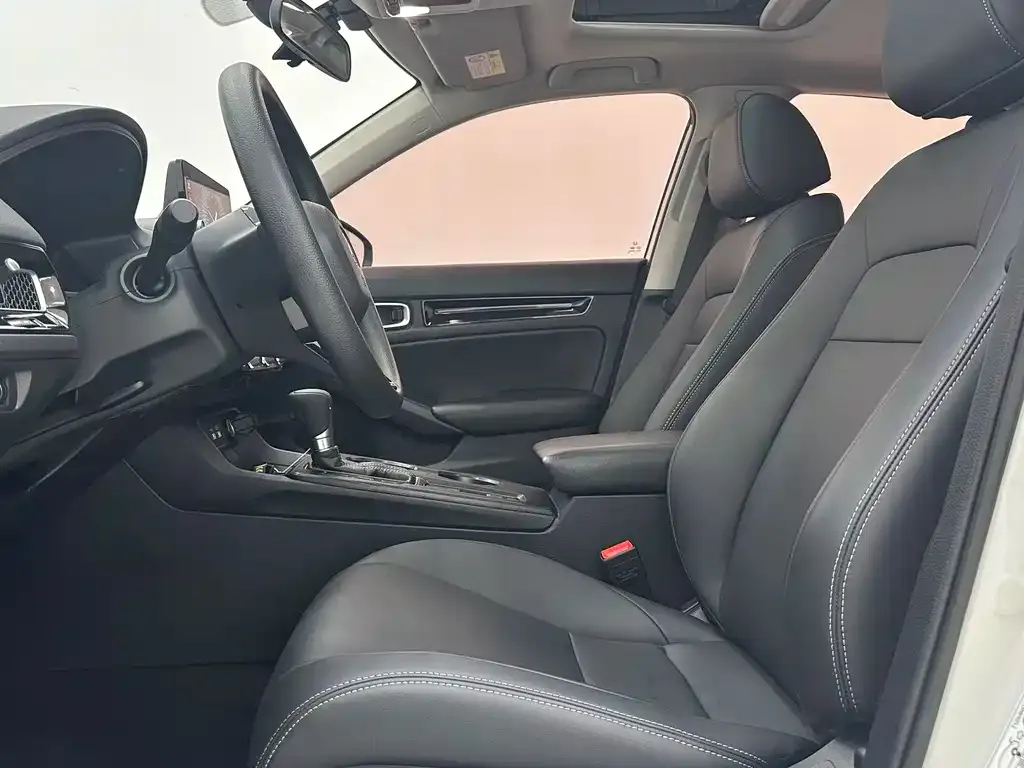Honda Civic — фото 10