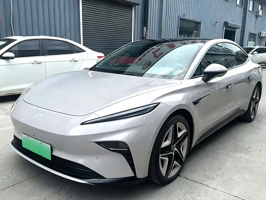 Roewe Feifan F7 — фото 4