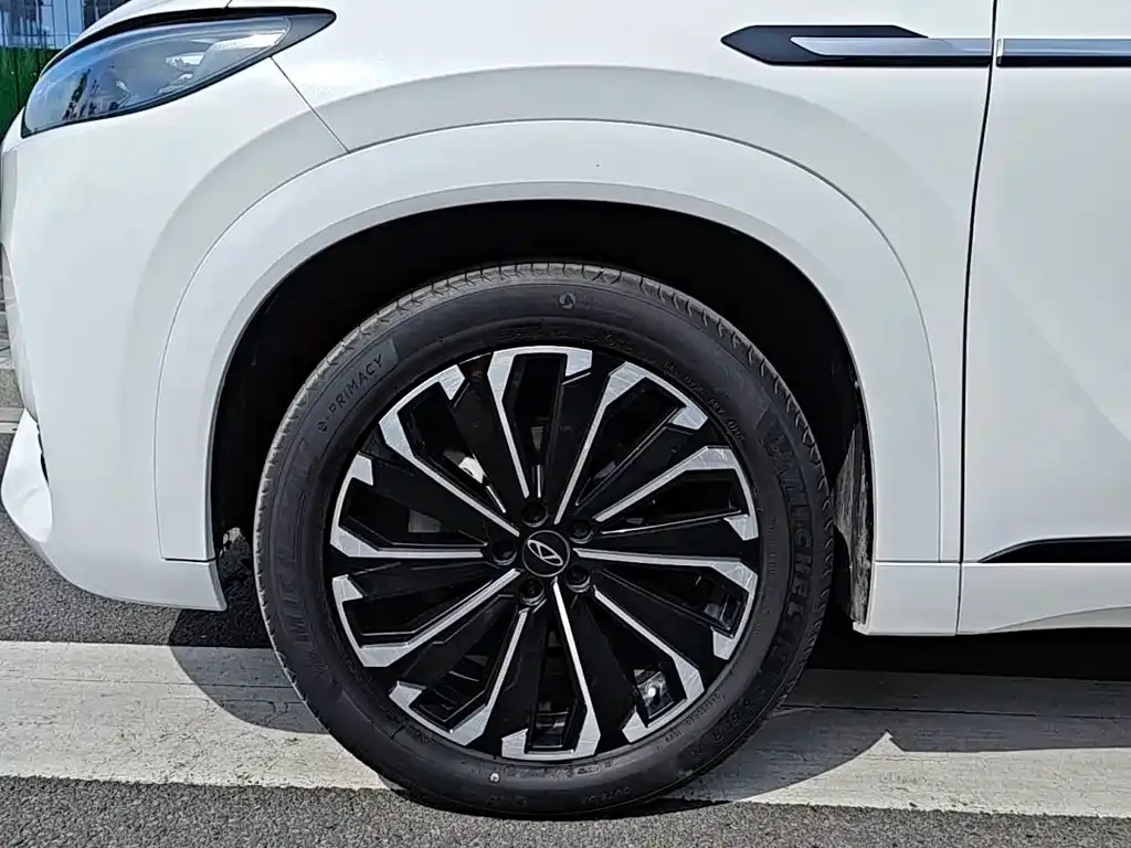 Chery Tiggo 9 — фото 3