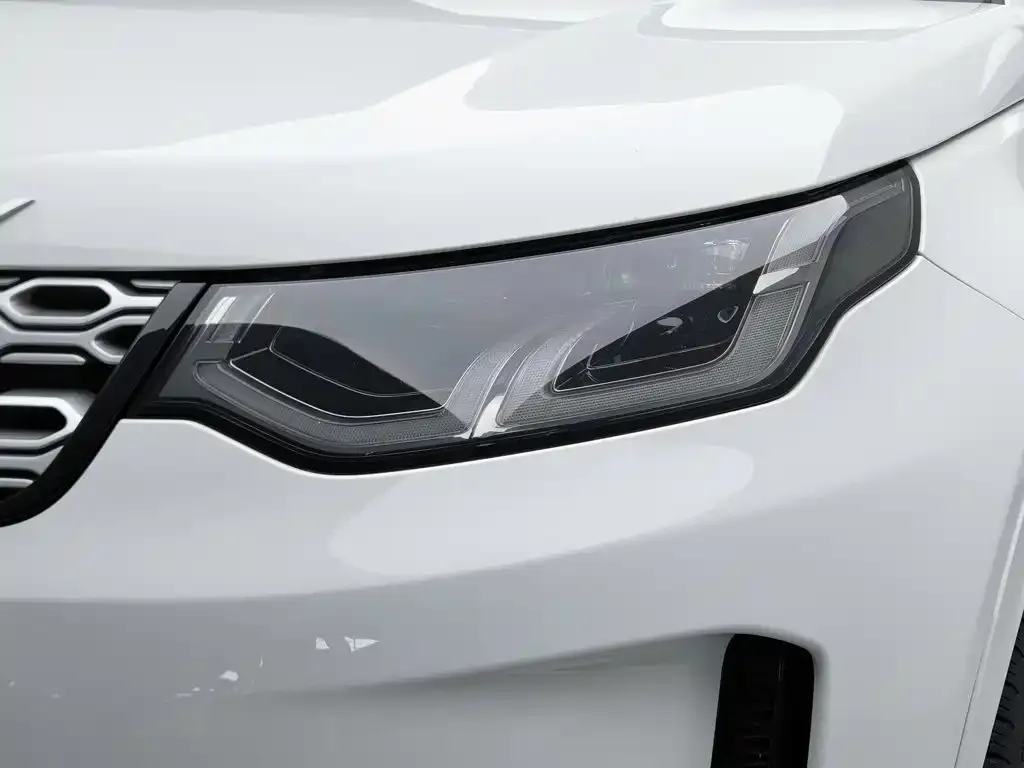 Land Rover Discovery Sport — фото 2