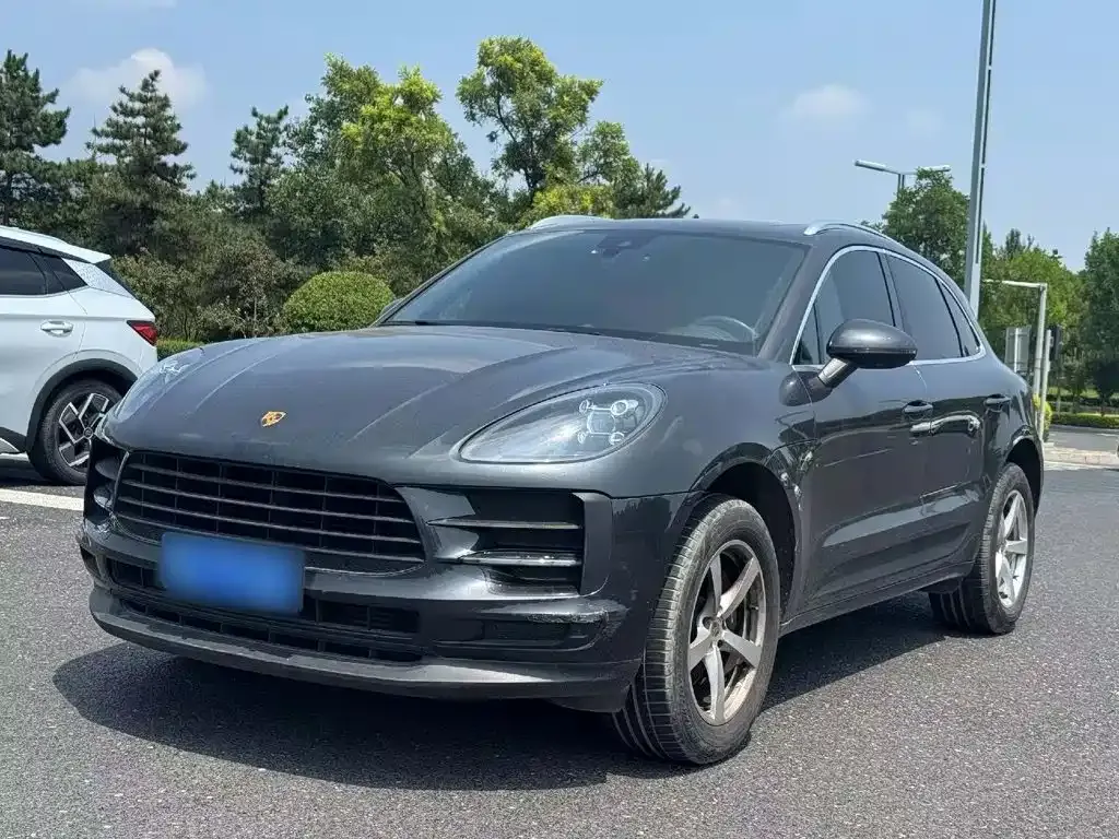 Porsche Macan — фото 1