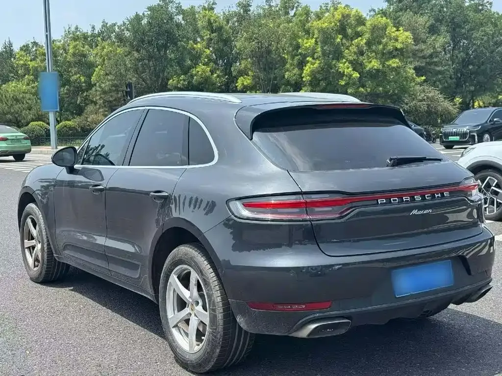 Porsche Macan — фото 10