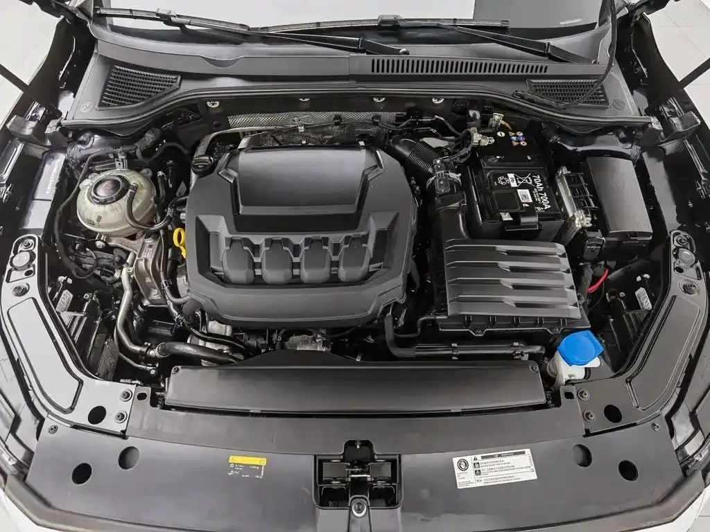 Volkswagen Passat — фото 10