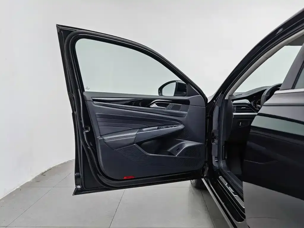 Volkswagen Passat — фото 3