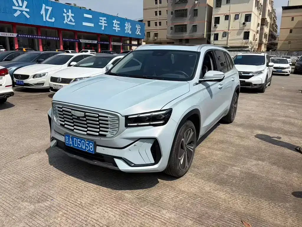 Geely Xingyue L — фото 8