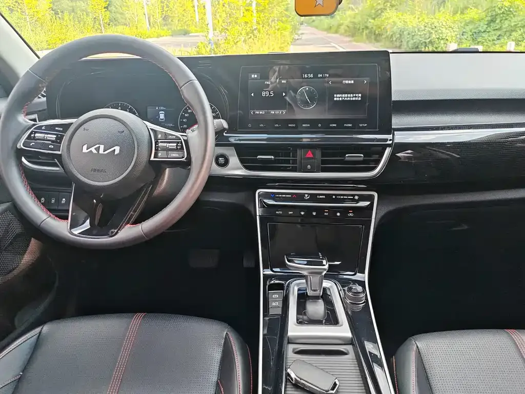 Kia KX3 — фото 9