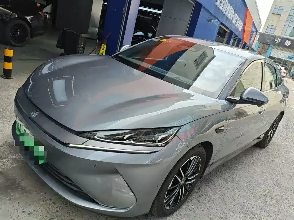 BYD Qin L — фото 1