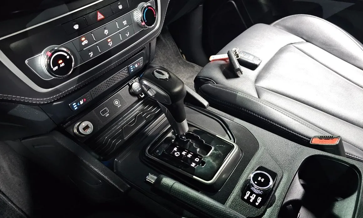 KG Mobility (Ssangyong) Rexton — фото 5