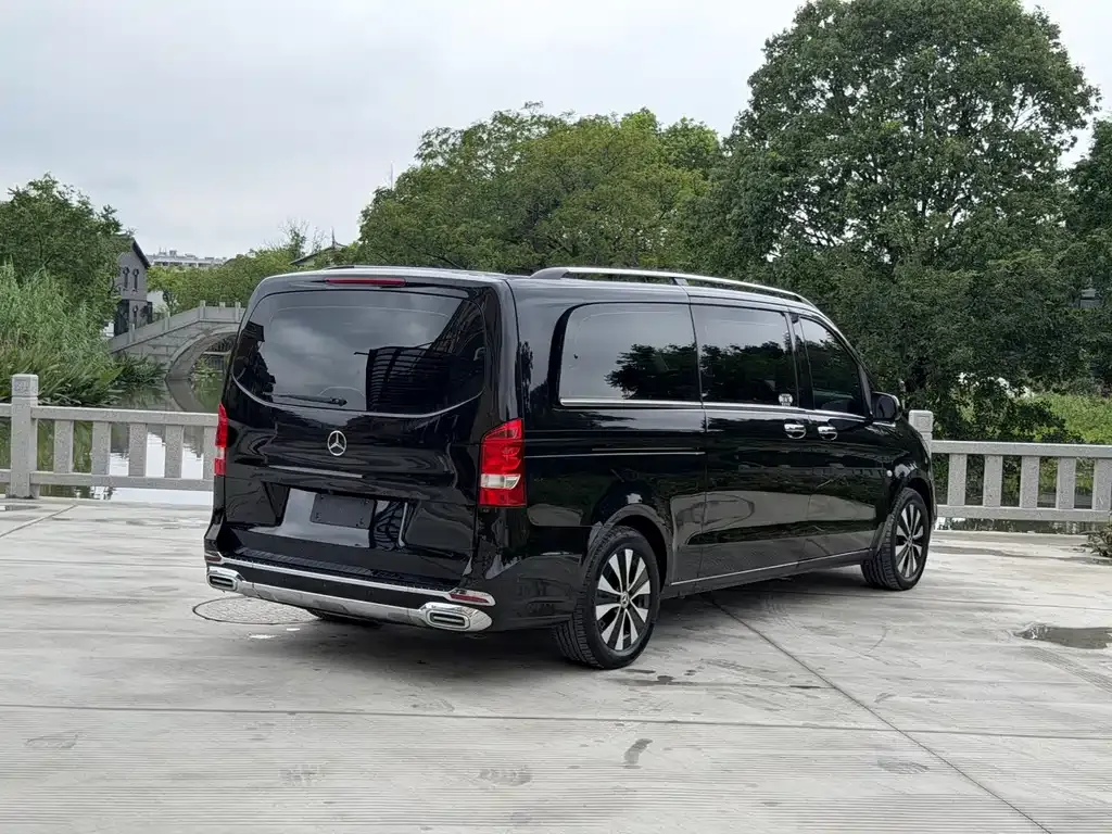Mercedes-Benz Vito — фото 10