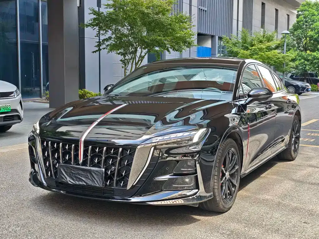 Hongqi H6 — фото 1