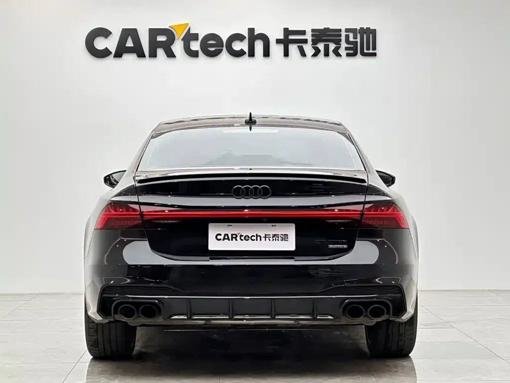 Audi A7L — фото 4