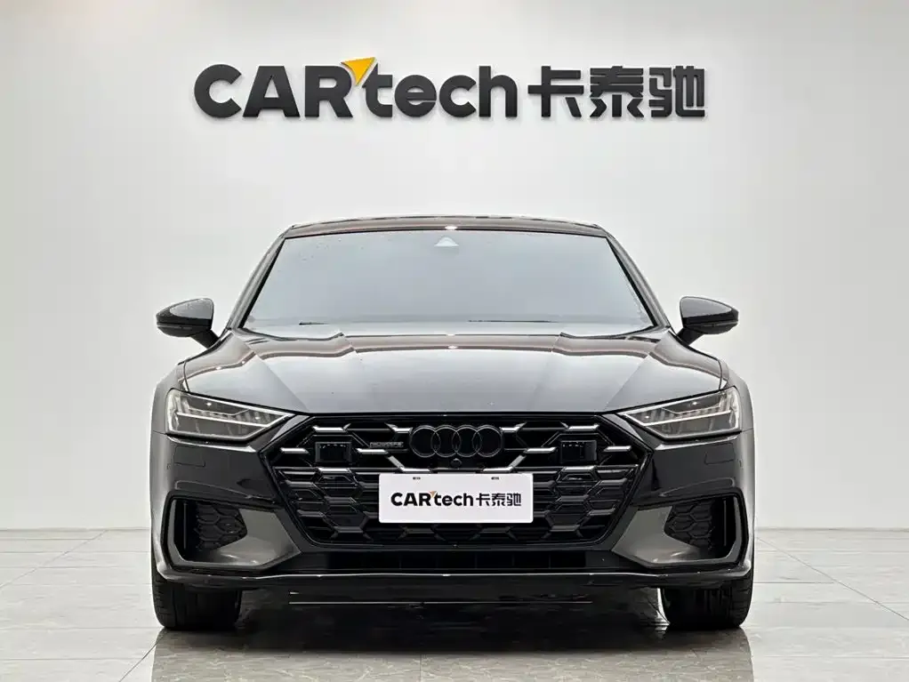 Audi A7L — фото 10
