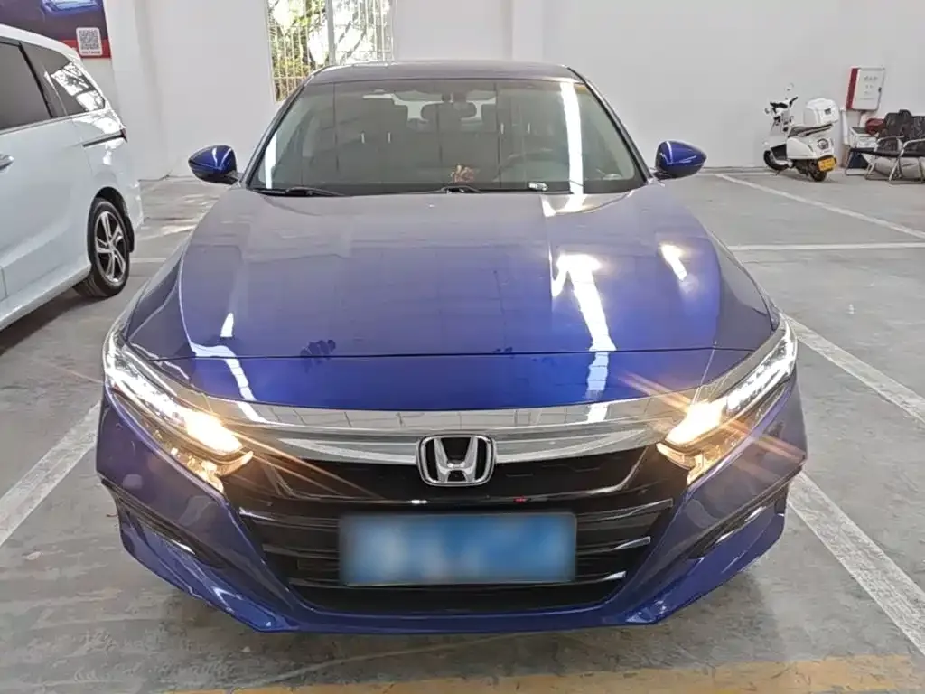 Honda Accord — фото 5