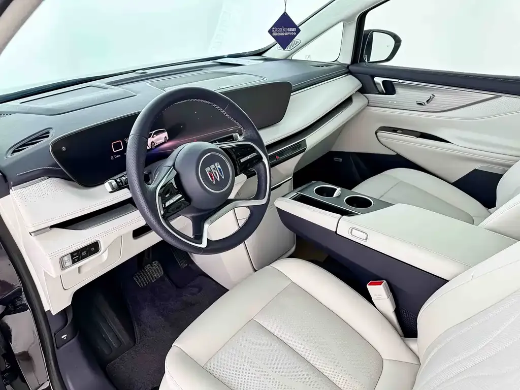 Buick GL8 Hybrid — фото 9