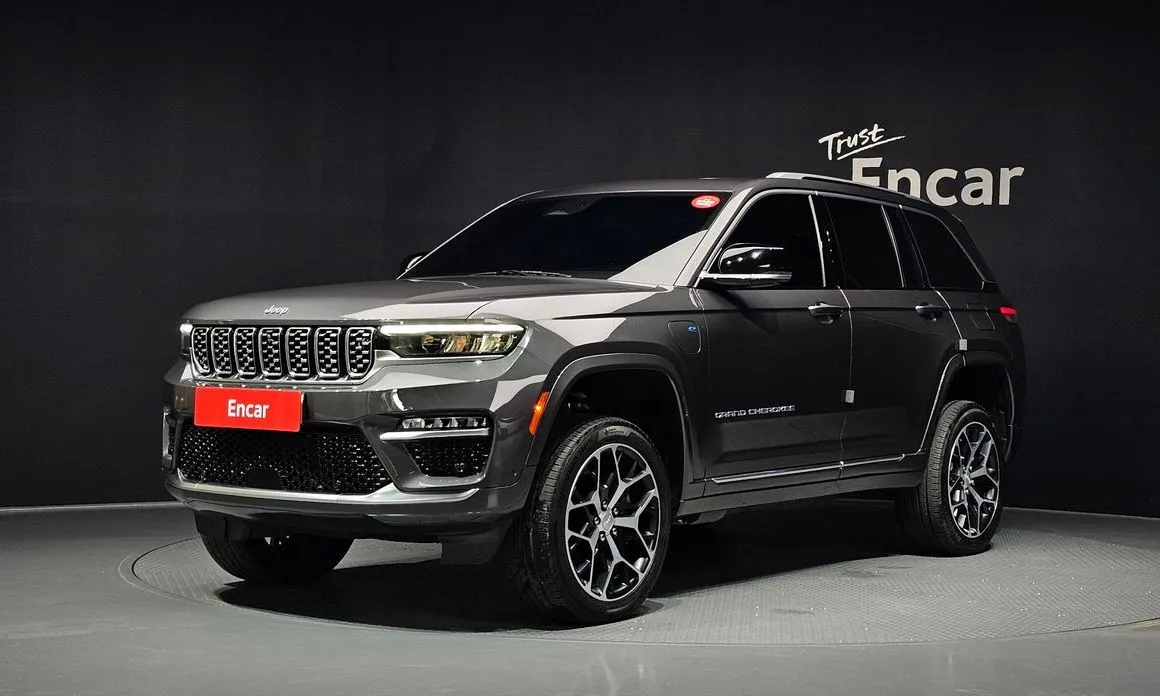 Jeep Cherokee — фото 1