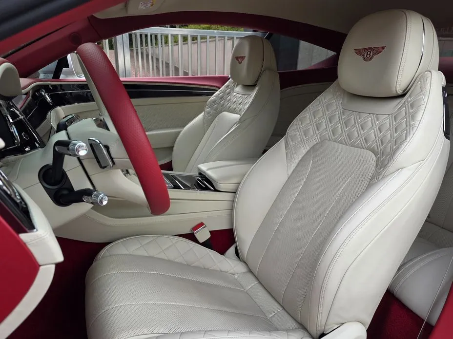 Bentley Continental — фото 7