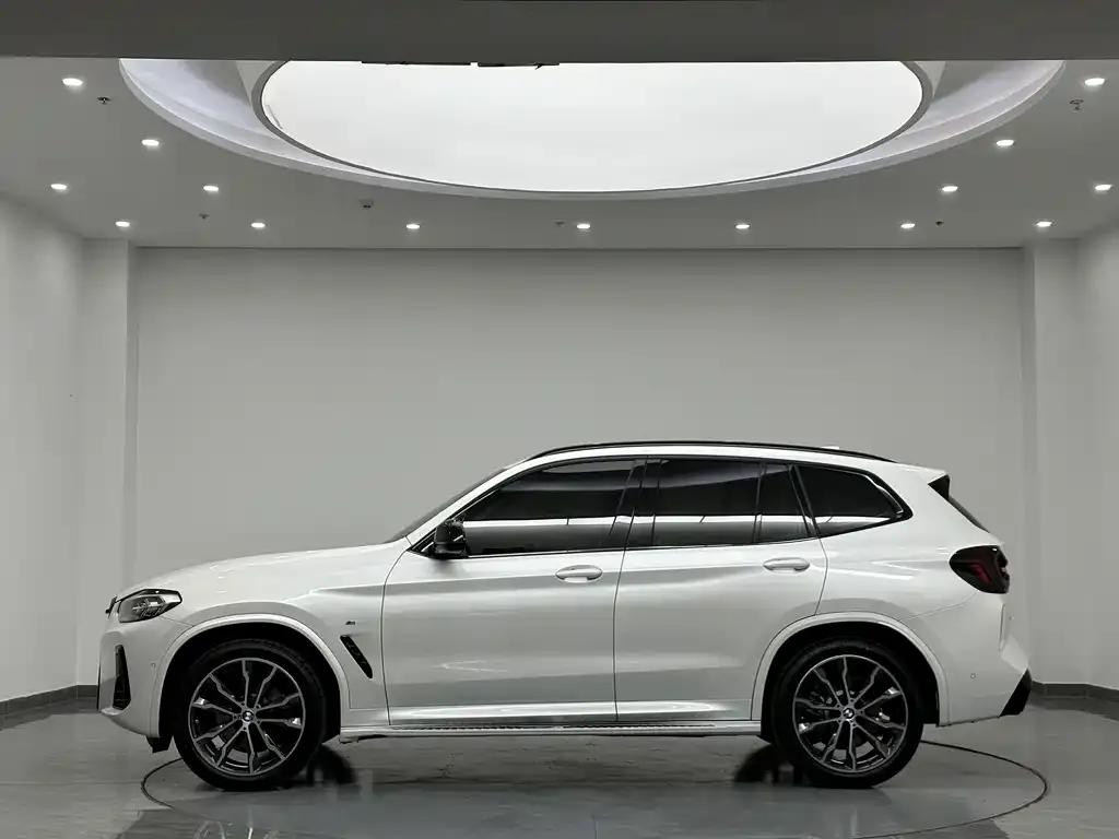 BMW X3 — фото 7
