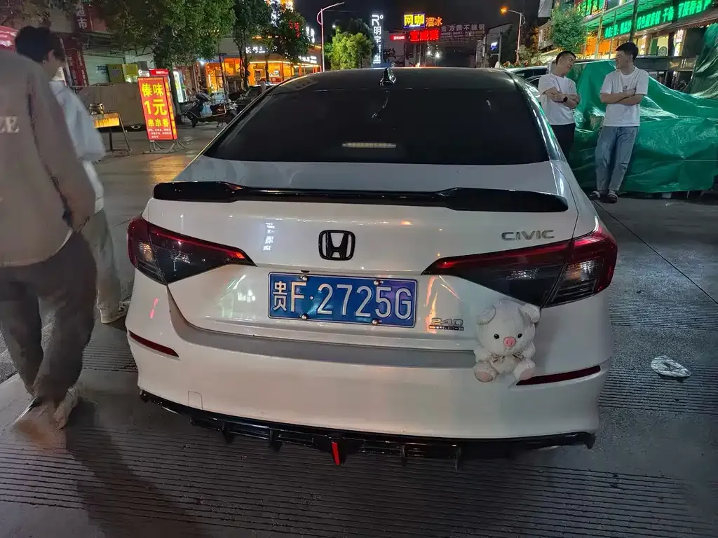 Honda Civic — фото 8