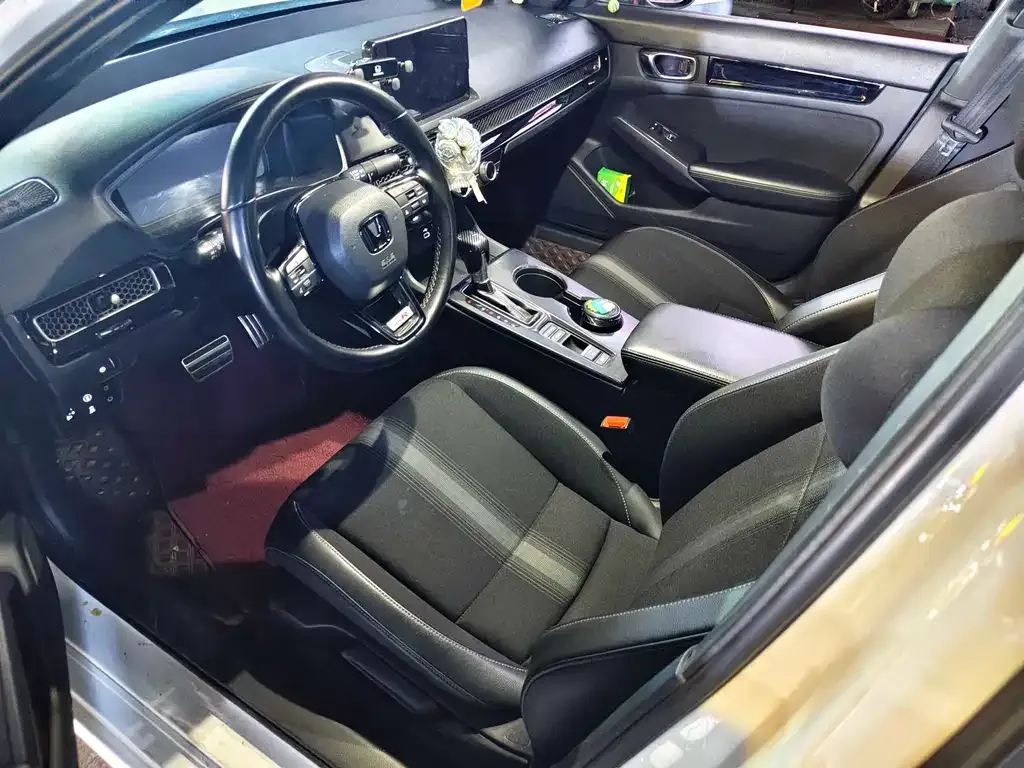 Honda Civic — фото 5