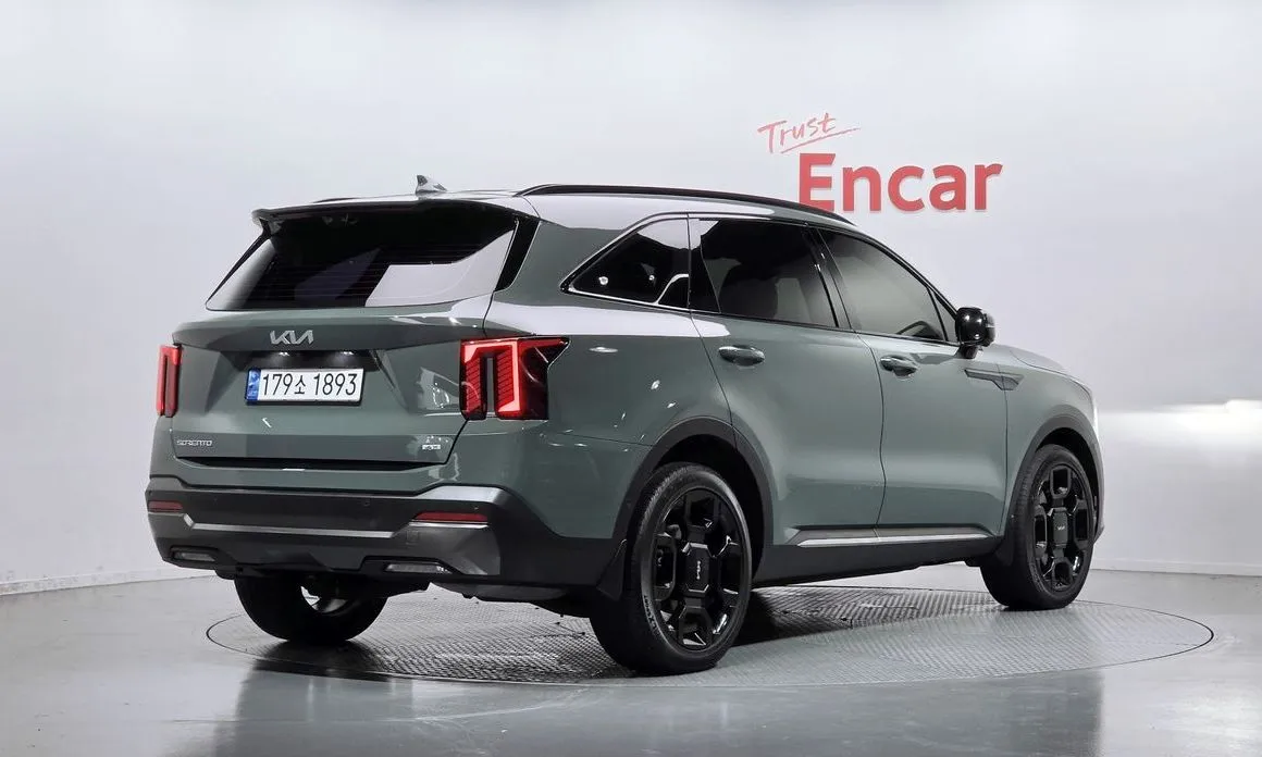 Kia Sorento — фото 4