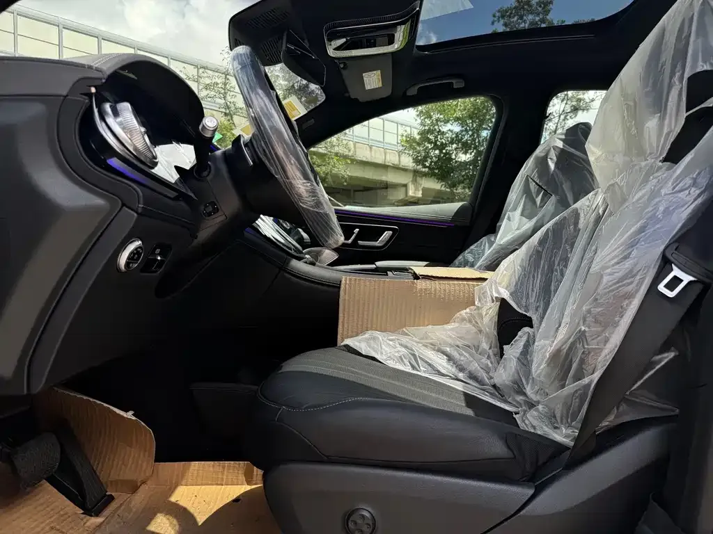 Mercedes-Benz EQS SUV — фото 8