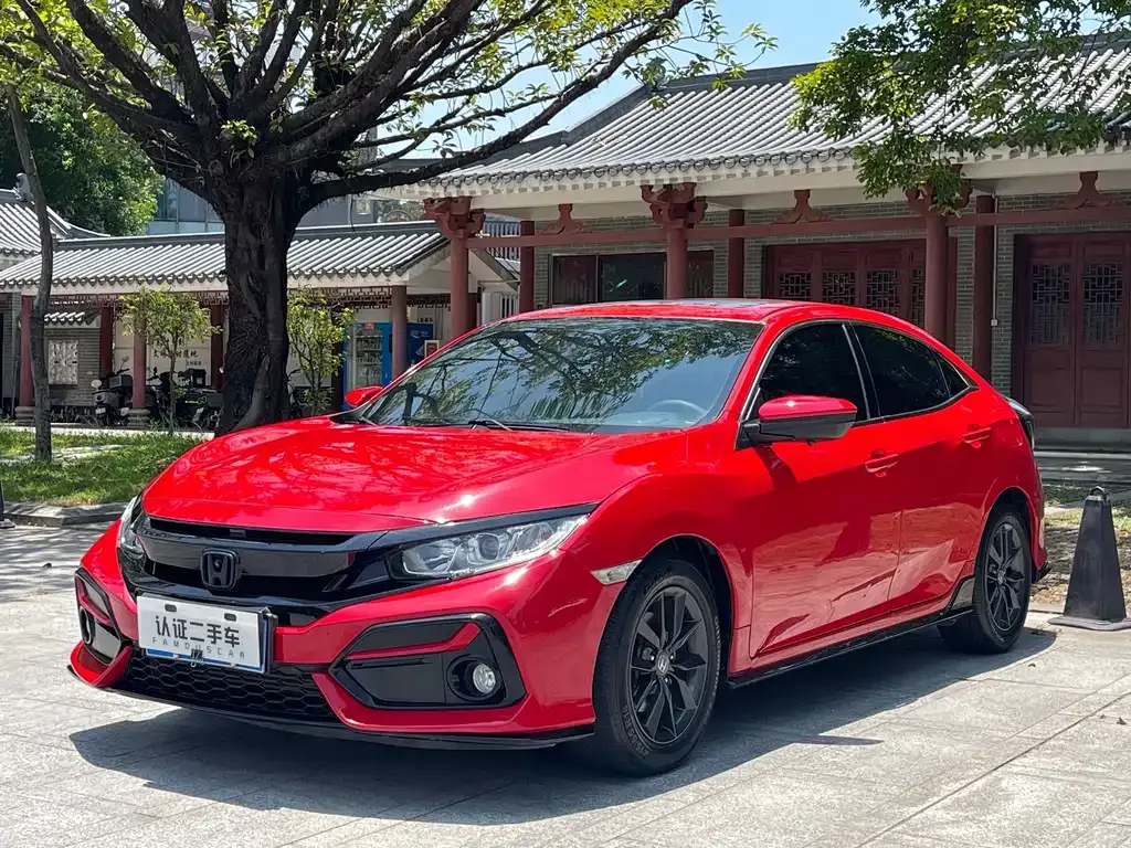 Honda Civic — фото 1