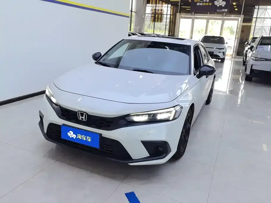 Honda Civic — фото 1