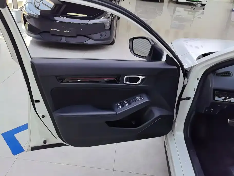 Honda Civic — фото 7