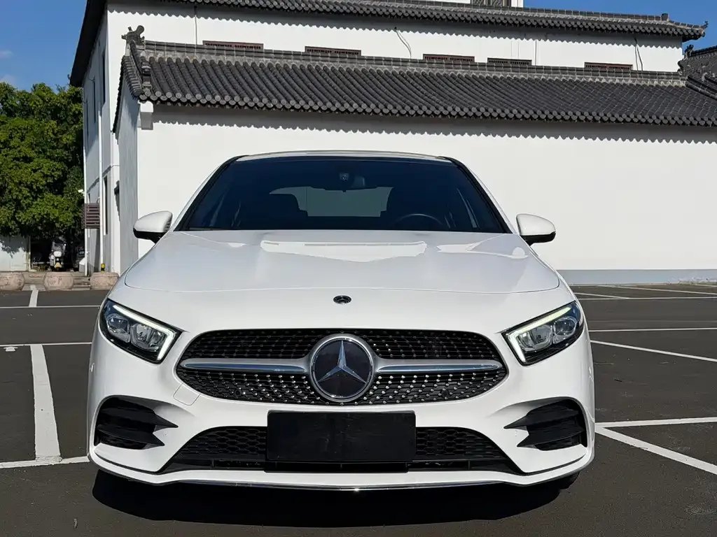 Mercedes-Benz A-Class — фото 1