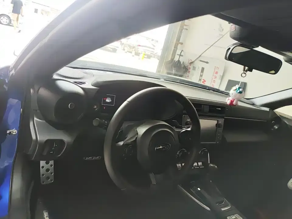 Subaru BRZ — фото 5