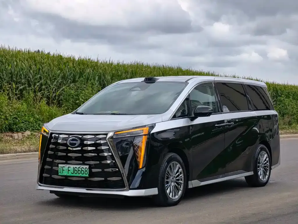 GAC Motor Trumpchi M8 — фото 1