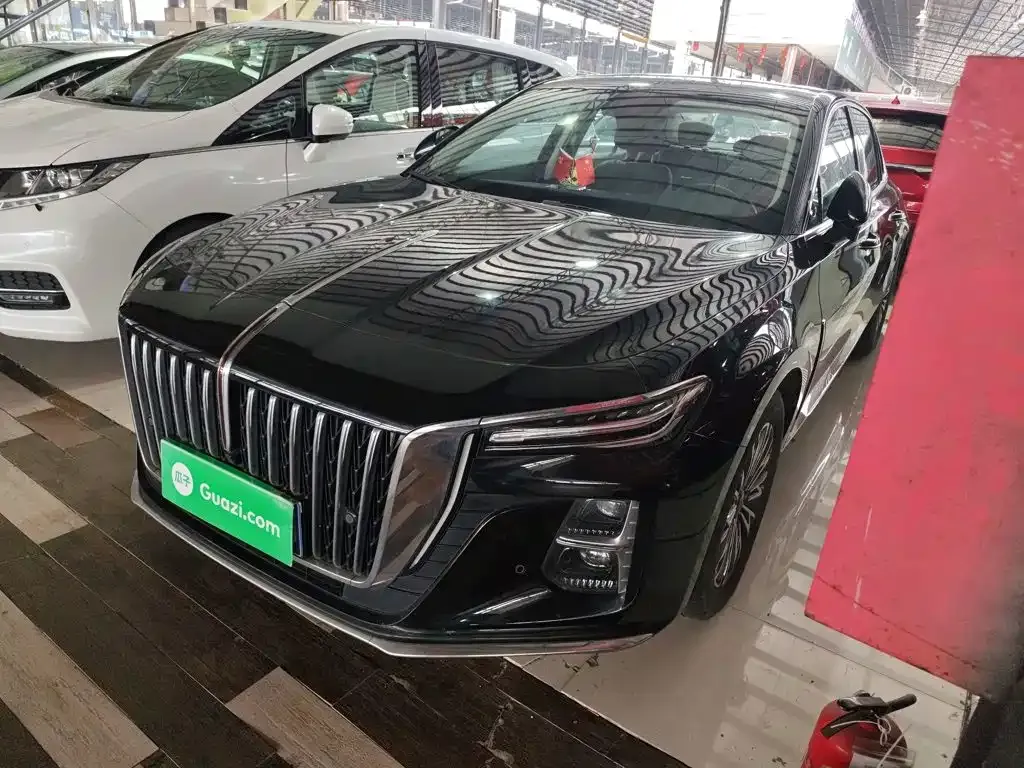 Hongqi H5 — фото 1