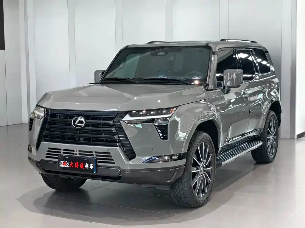 Lexus GX — фото 1